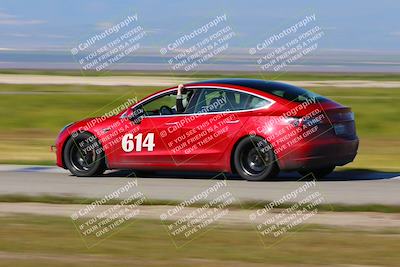 media/Apr-02-2023-Speed Ventures (Sun) [[5e759f4fdb]]/5-Tesla corsa A/session 1 Sweeper/